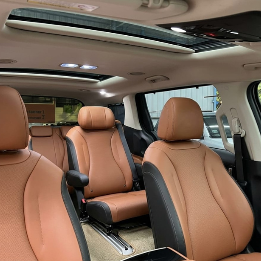 Kia Carnival Rental in Chennai – interior seating
