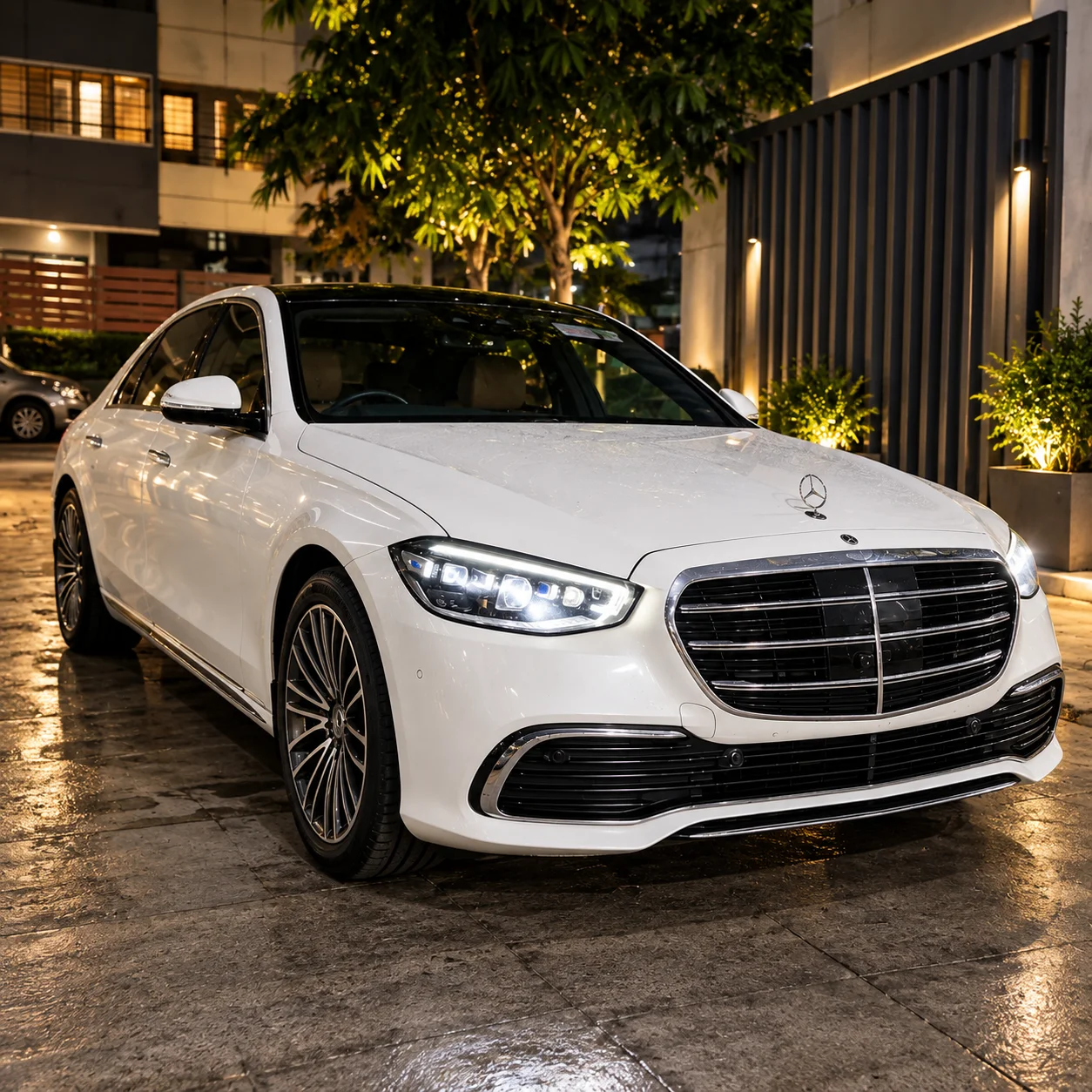 Mercedes-Benz Rental in Chennai – exterior view