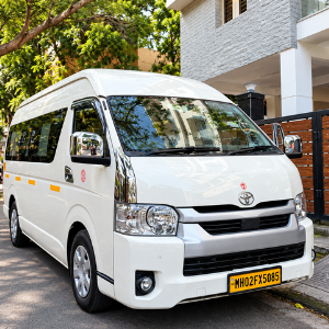 Toyota Commuter Rental in Chennai – exterior view