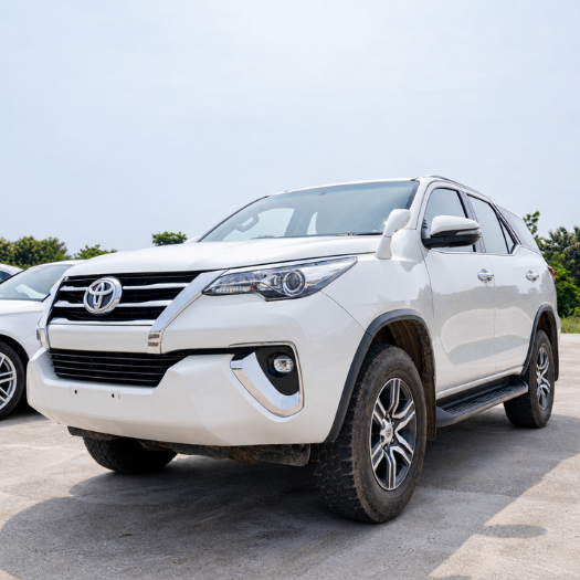 Toyota Fortuner Rental in Chennai – exterior view